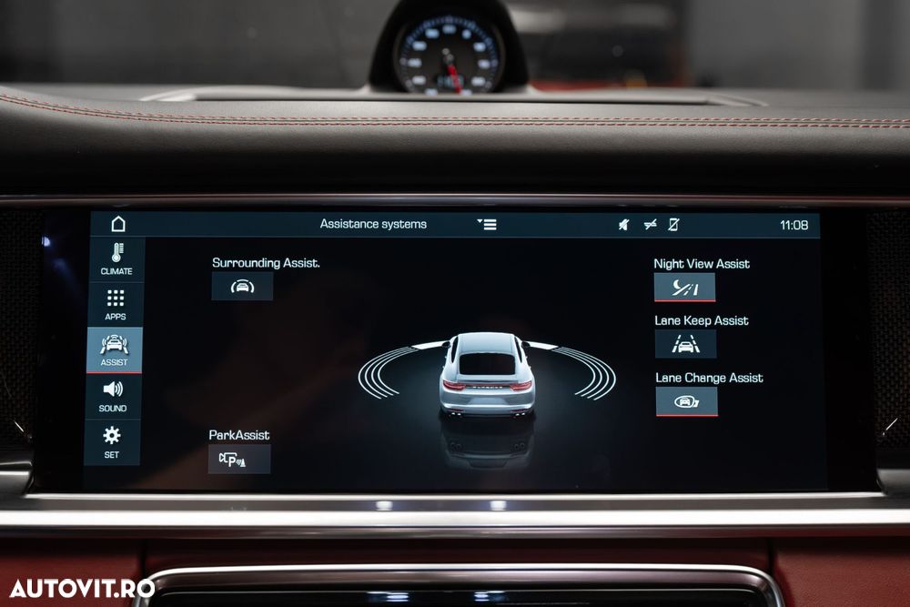 Porsche Panamera - 26