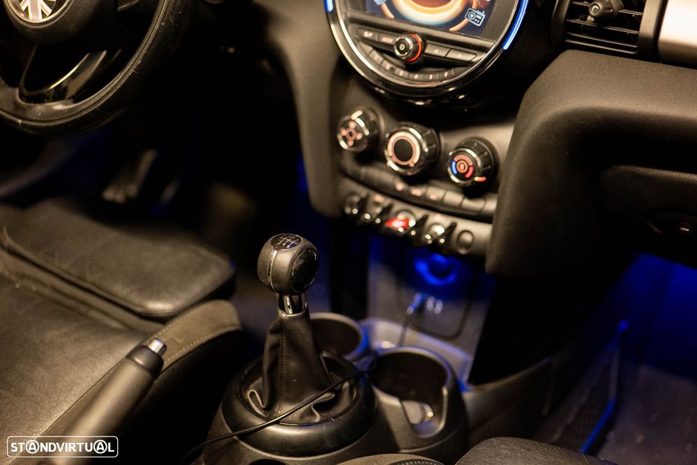 MINI Cabrio Cooper - 10