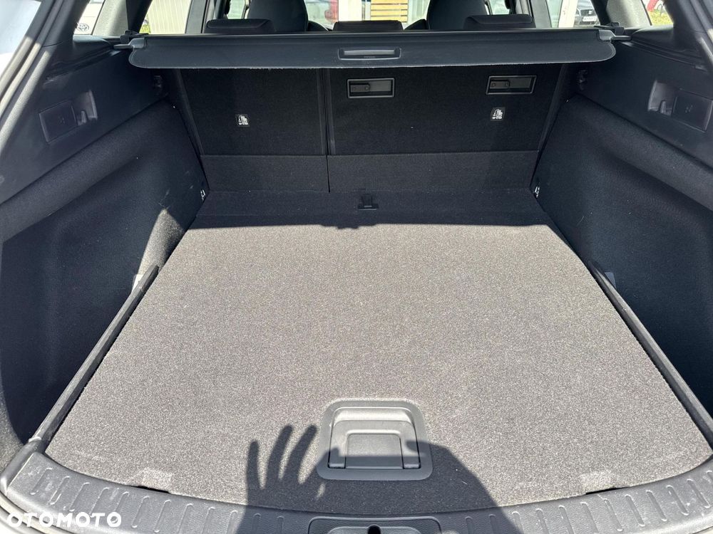 Toyota Corolla 1.8 Hybrid Comfort - 13