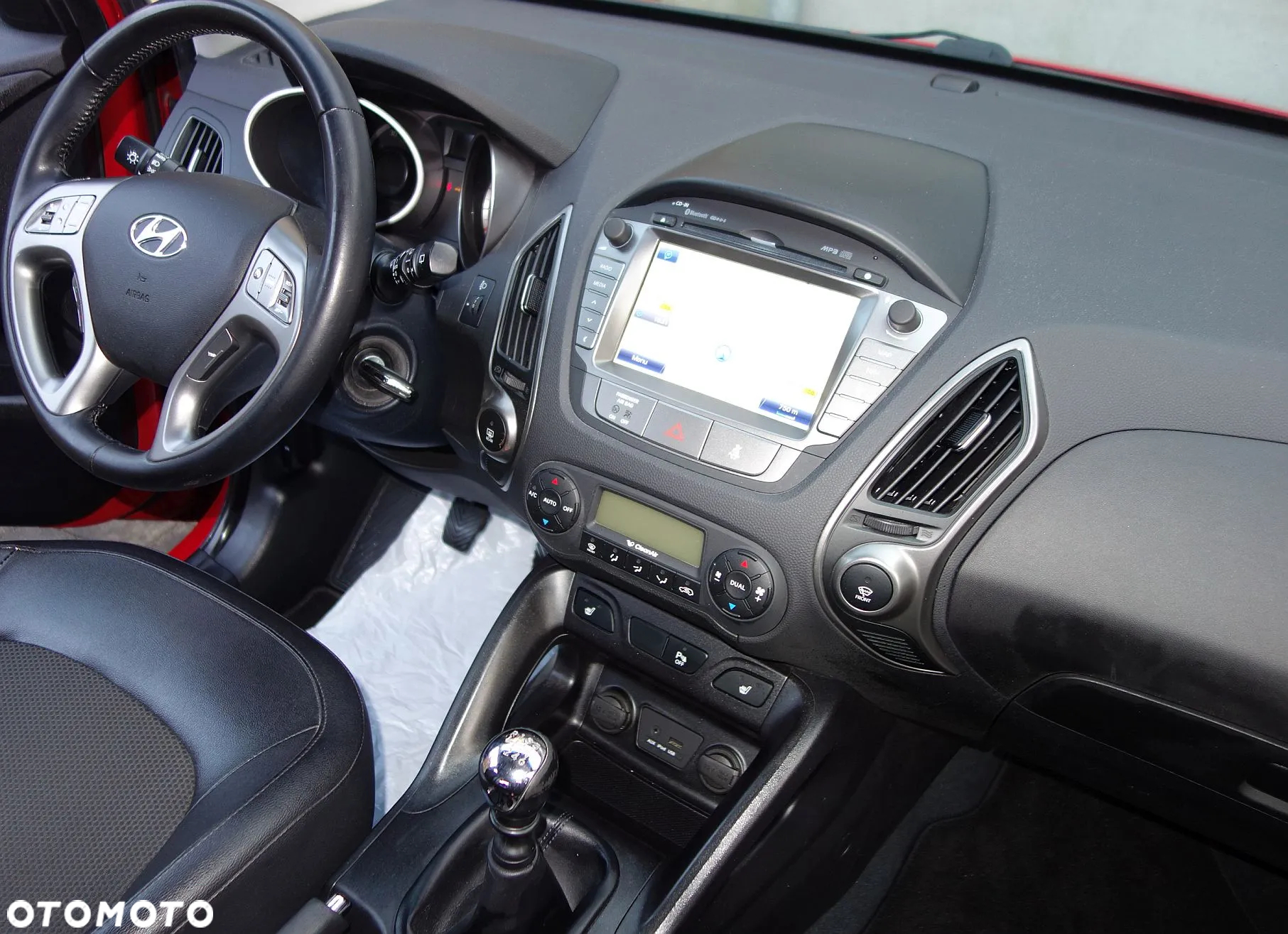 Hyundai ix35 1.6 2WD Fifa World Cup Edition - 25