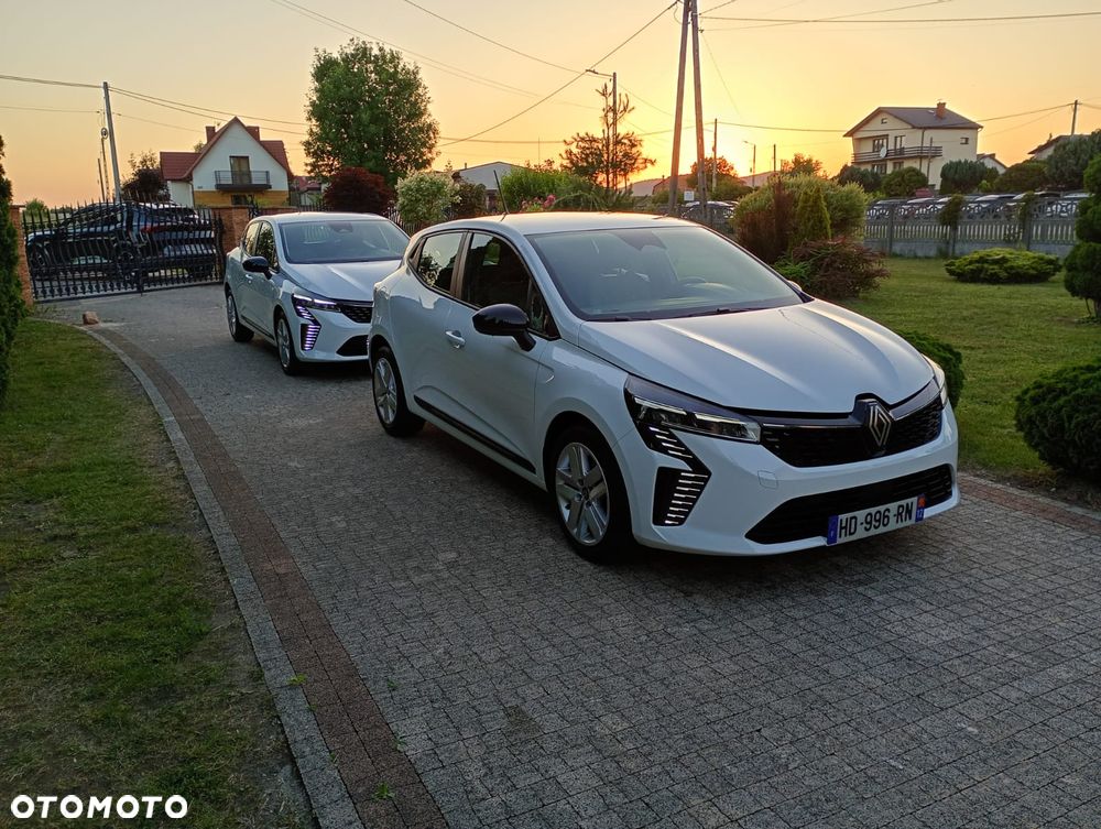 Renault Clio - 7