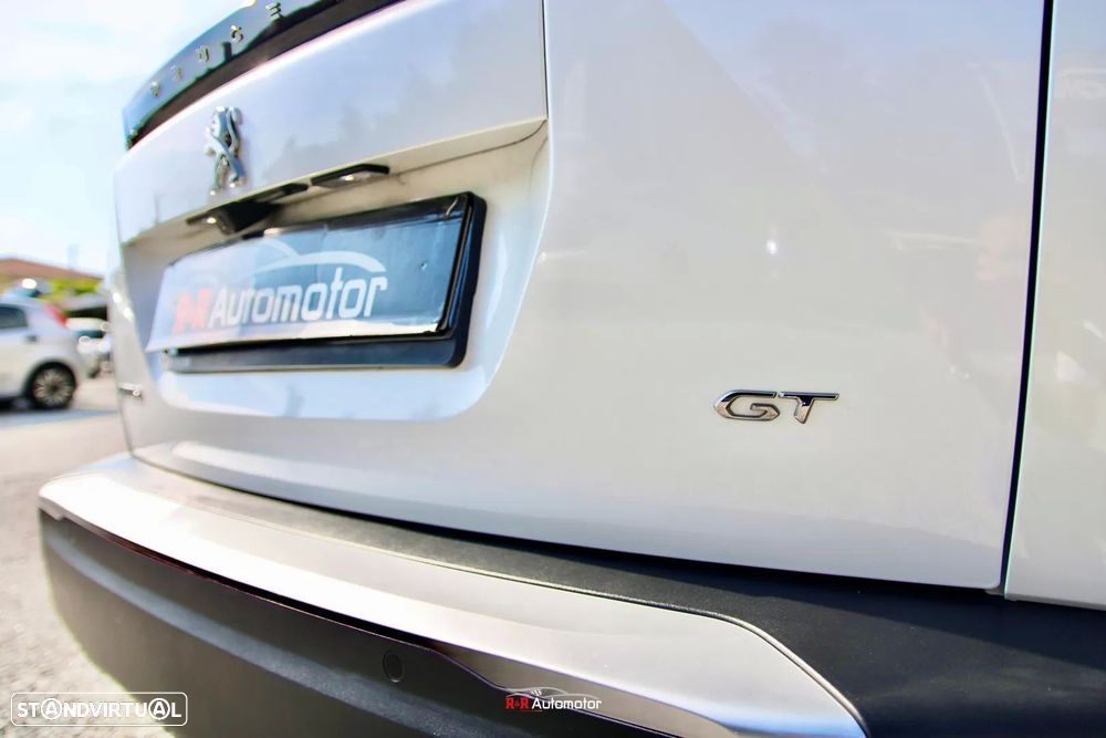 Peugeot e-2008 50 kWh GT - 12