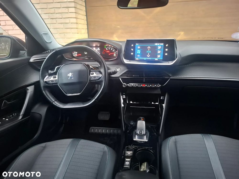 Peugeot 2008 1.2 PureTech Allure Pack S&S EAT8 - 11