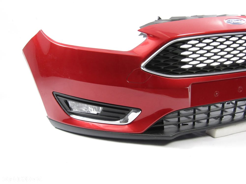 Zderzak przedni Ford Focus MK3 14 - 18 Bez otworów Lakier nieznany - 16