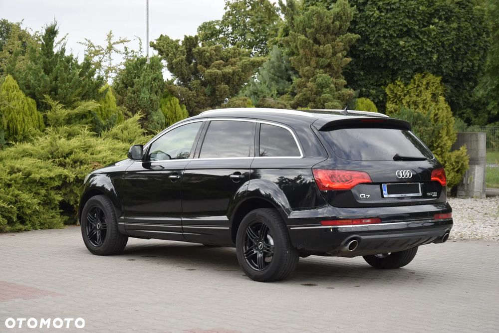 Audi Q7 - 32