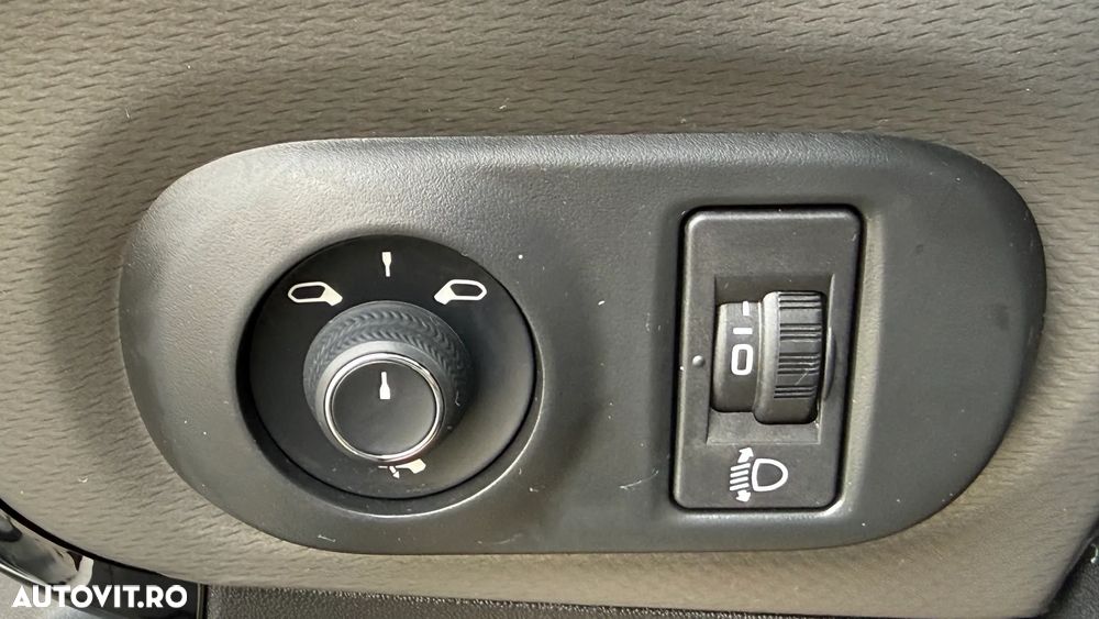 Citroën C4 Cactus BlueHDi 120 Stop&Start EAT6 Shine - 21