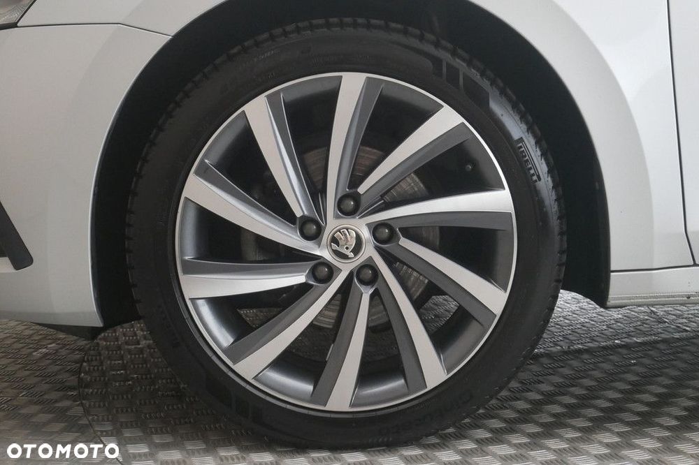 Skoda Octavia - 14
