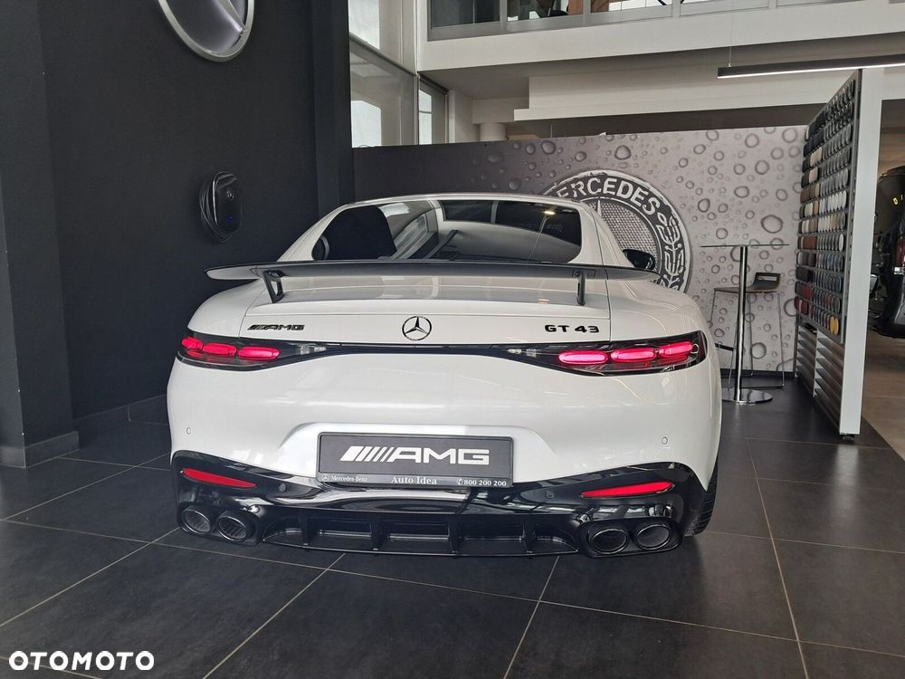Mercedes-Benz AMG GT - 20