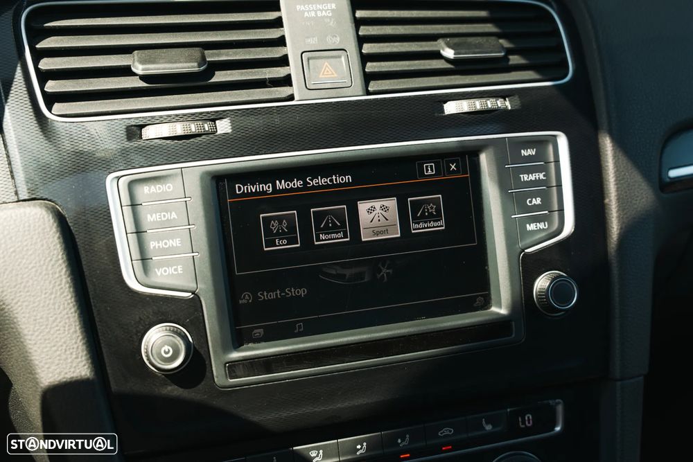 VW Golf 2.0 TSi GTi DSG Performance - 32