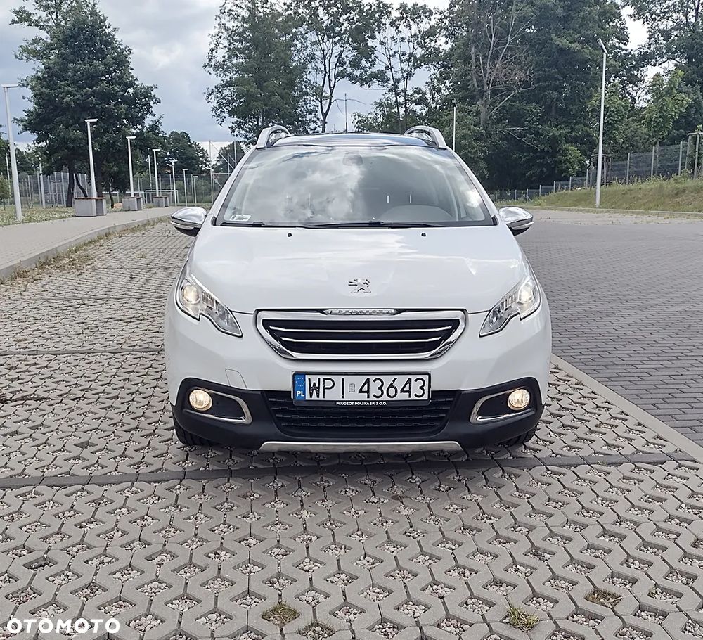 Peugeot 2008 1.2 Pure Tech Allure S&S - 5