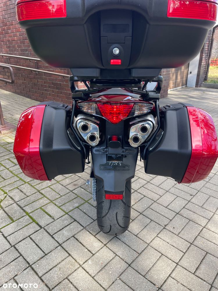 Honda VFR - 6