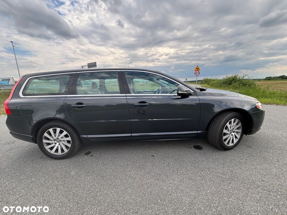 Volvo V70 T4 Dynamic Momentum - 7