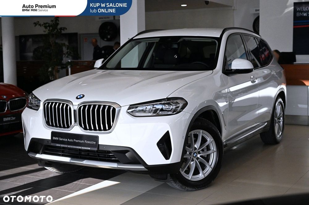 BMW X3 xDrive20i Advantage - 5