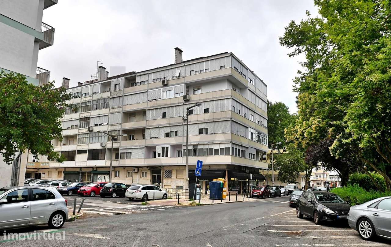 Apartamento T2 no Coração de Benfica - Grande imagem: 3/22