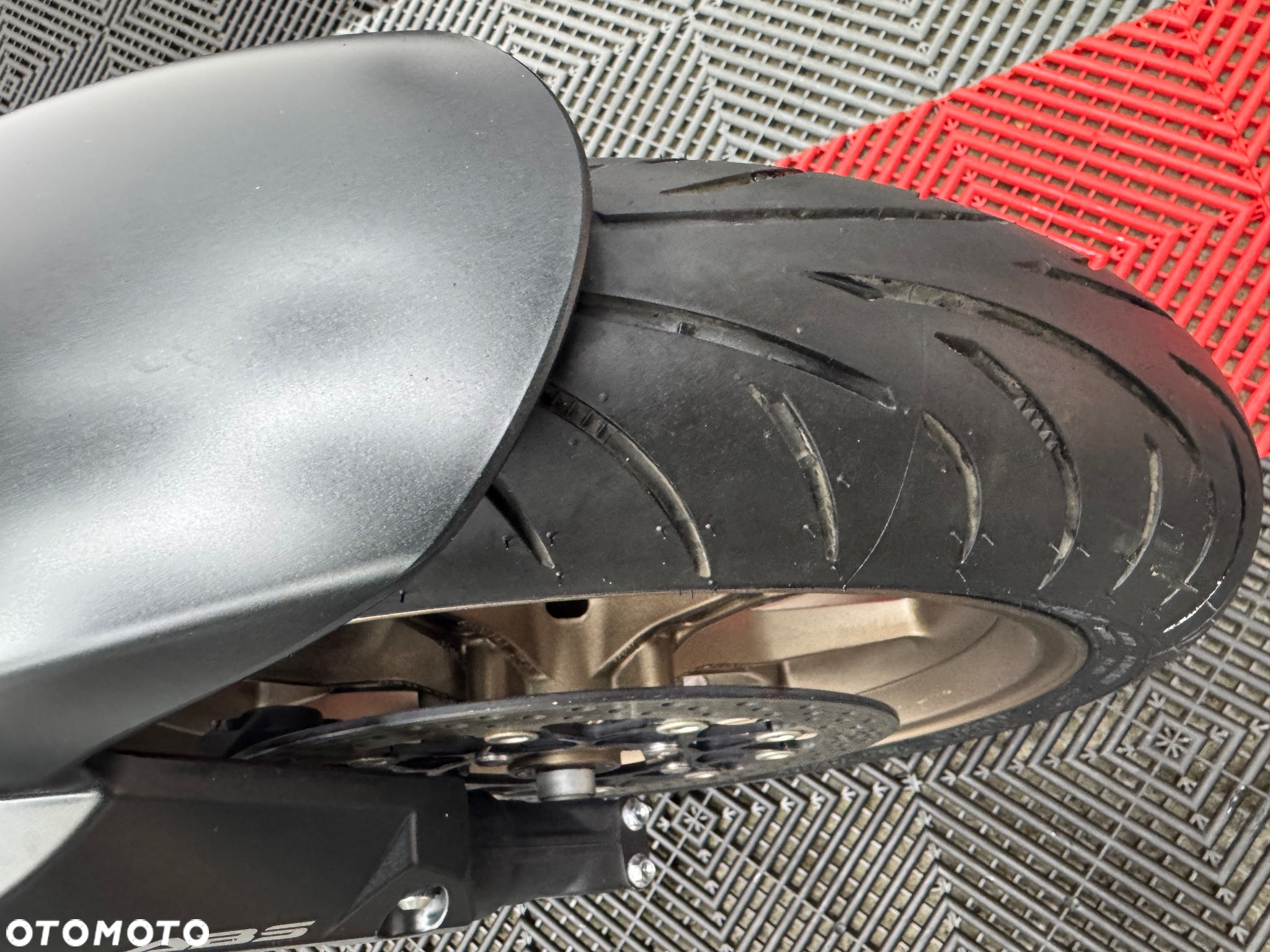 Honda CB - 33