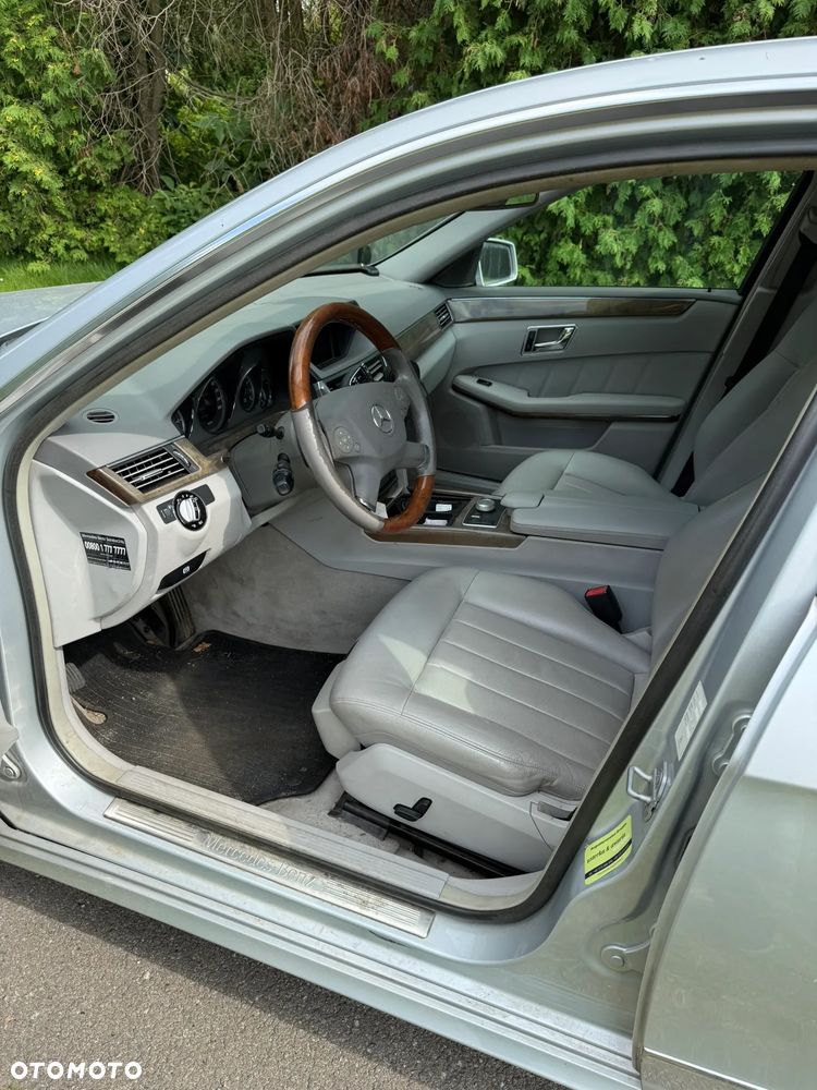 Mercedes-Benz Klasa E 350 CGI BlueEFFICIENCY 7G-TRONIC - 10