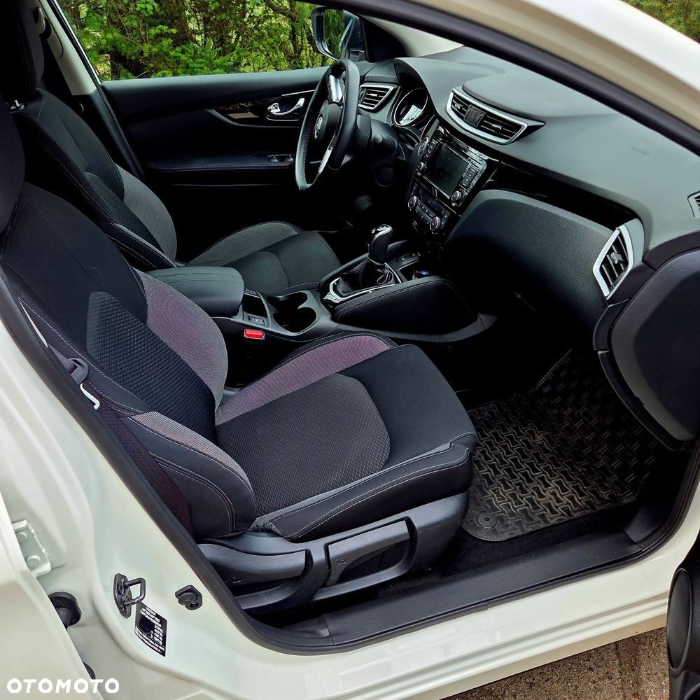 Nissan Qashqai 1.7 dCi Xtronic ALL-MODE 4x4i N-WAY - 13