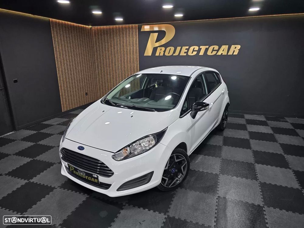Ford Fiesta 1.5 TDCi Titanium - 23