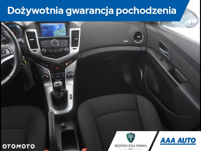 Chevrolet Cruze - 9