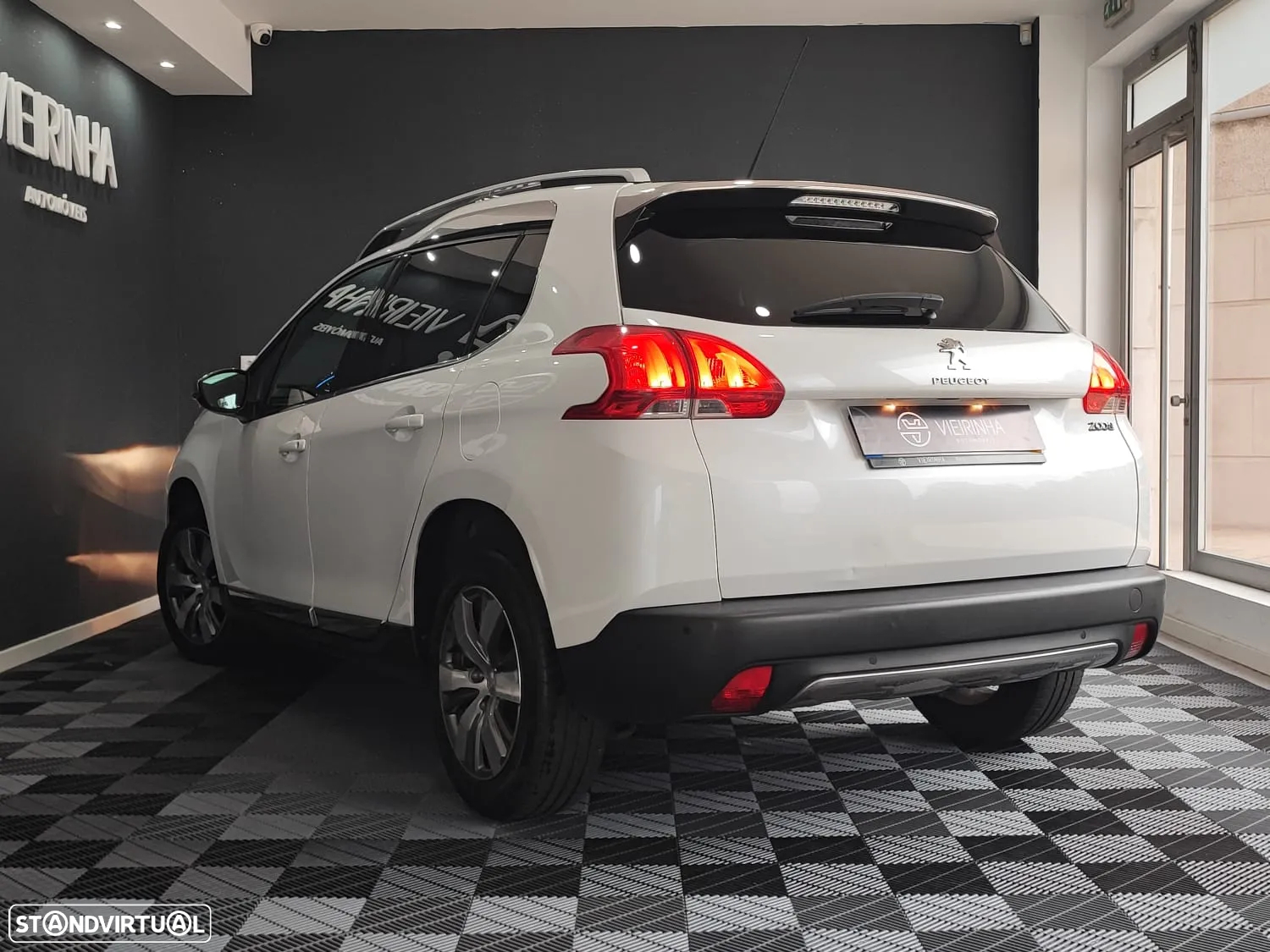 Peugeot 2008 1.4 HDi Allure - 15