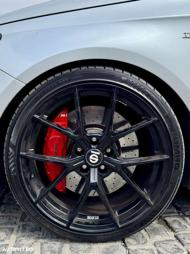 Mercedes-Benz A 45 AMG - 10