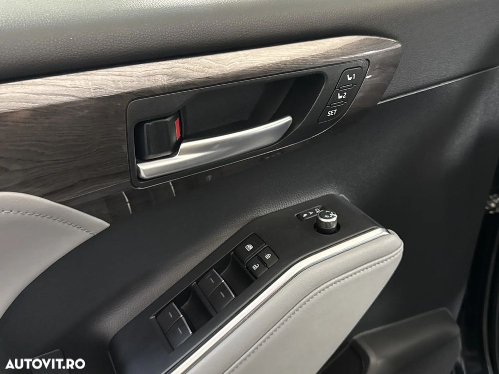TOYOTA Highlander 2023 — imagine 15