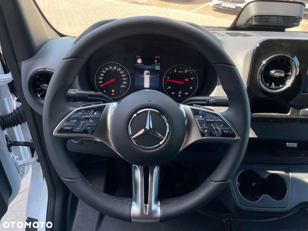 Mercedes-Benz Sprinter 319 CDI L4H2 Reflektory LED Kamera Tempomat - 18