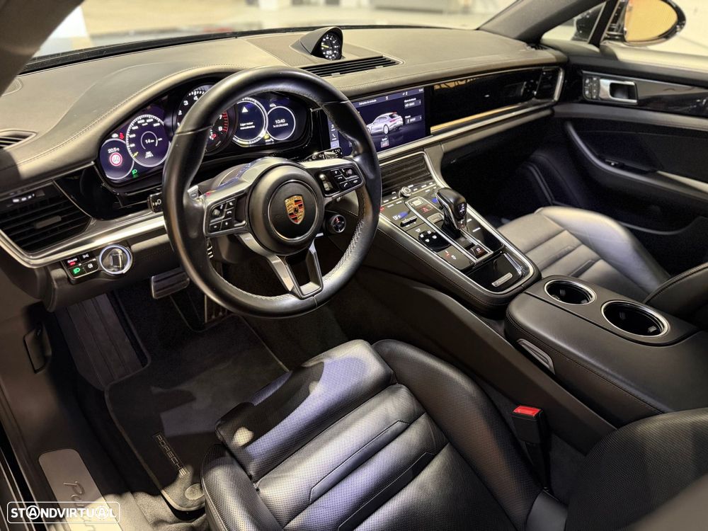 Porsche Panamera Sport Turismo 4 E-Hybrid Edition 10 Anos - 5