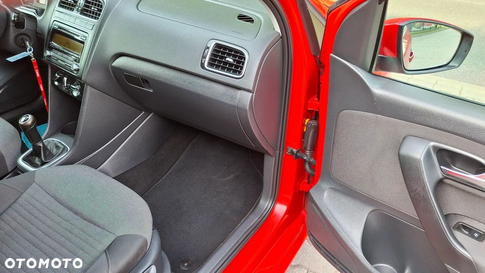 Volkswagen Polo 1.6 TDI Blue Motion Style - 15