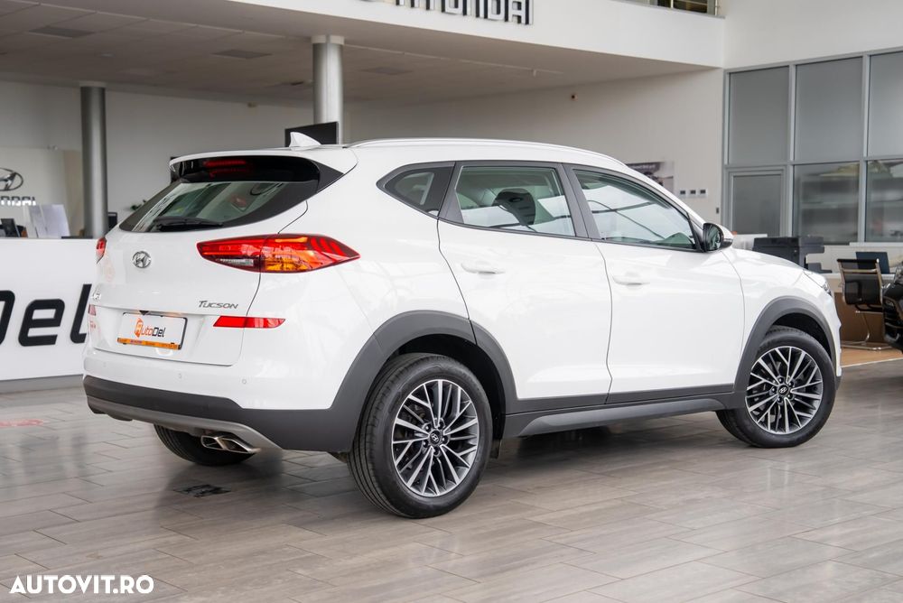 Hyundai Tucson 1.6 GDI 2WD DCT Advantage - 12