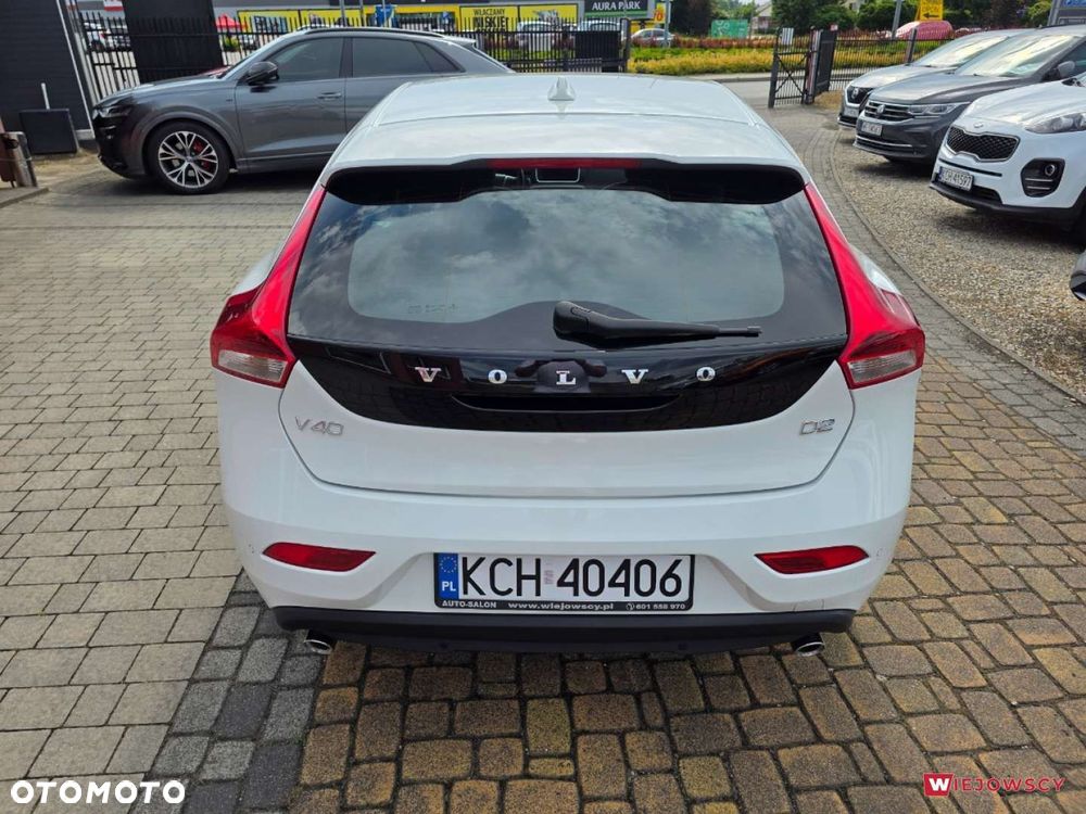 Volvo V40 - 10