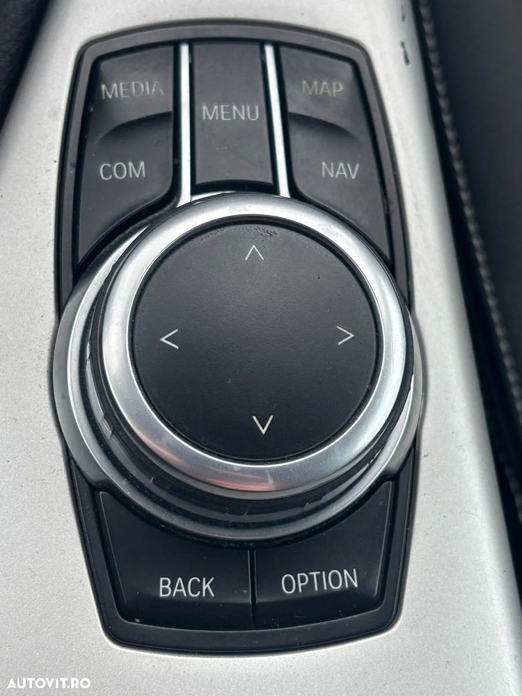BMW Seria 1 116i - 16