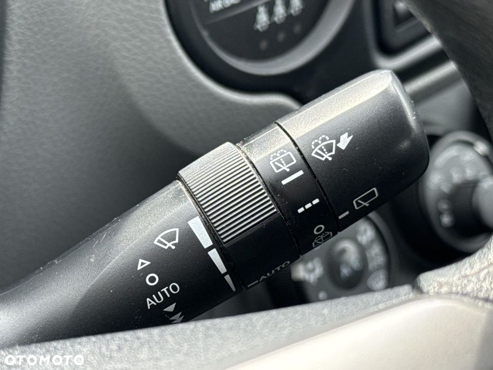 Toyota Yaris 1.5 Active - 21