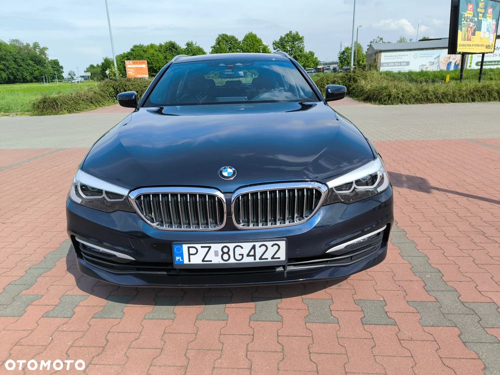 BMW Seria 5 520i Sport Line - 2