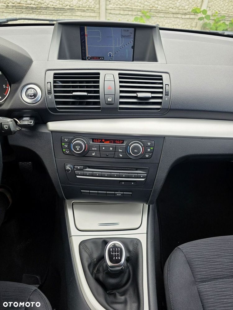 BMW Seria 1 118d - 19