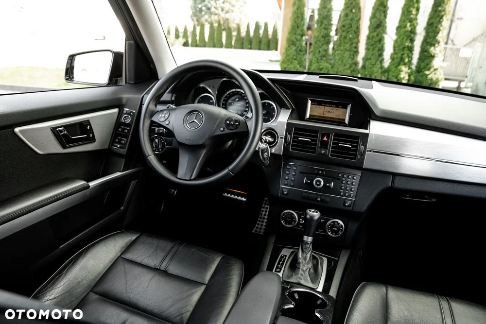 Mercedes-Benz GLK 320 CDI DPF 4Matic 7G-TRONIC Edition 1 - 21