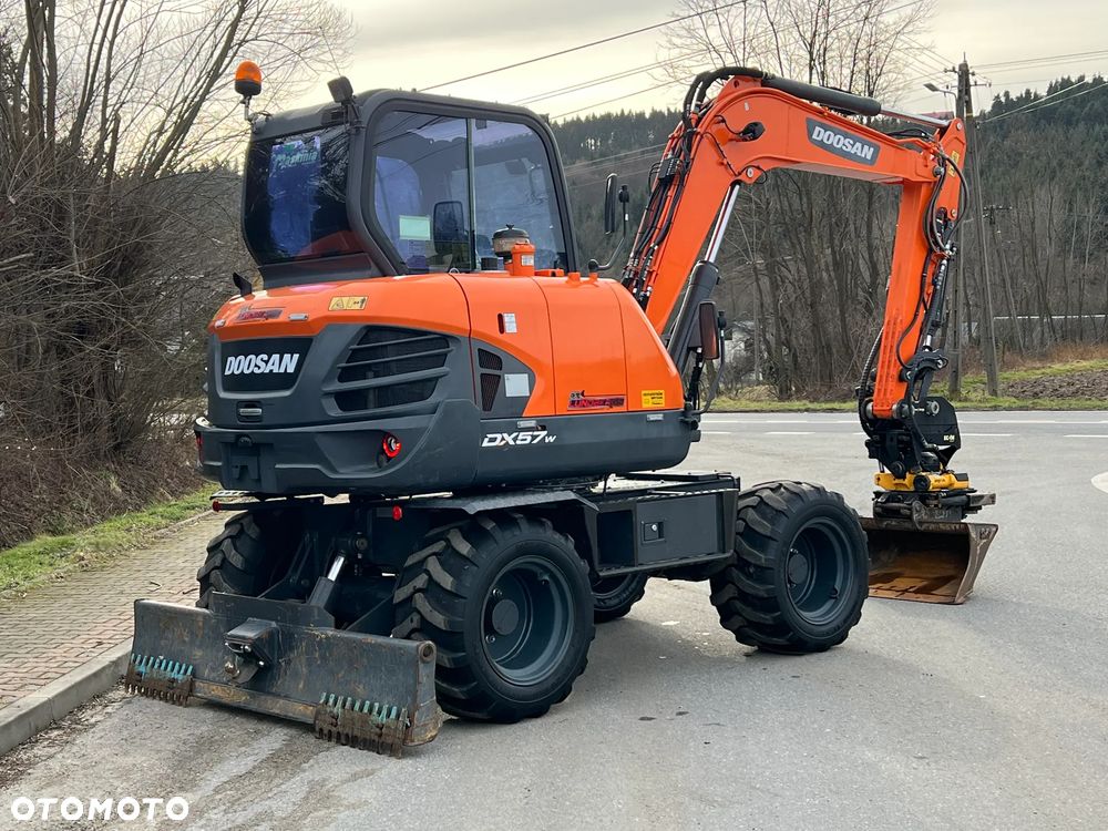 Doosan DOOSAN DX57W *ROTOTILT* 2200 Motogodzin * Jak Nowa * Sprowadzona * Stan Perfekcyjny - 10