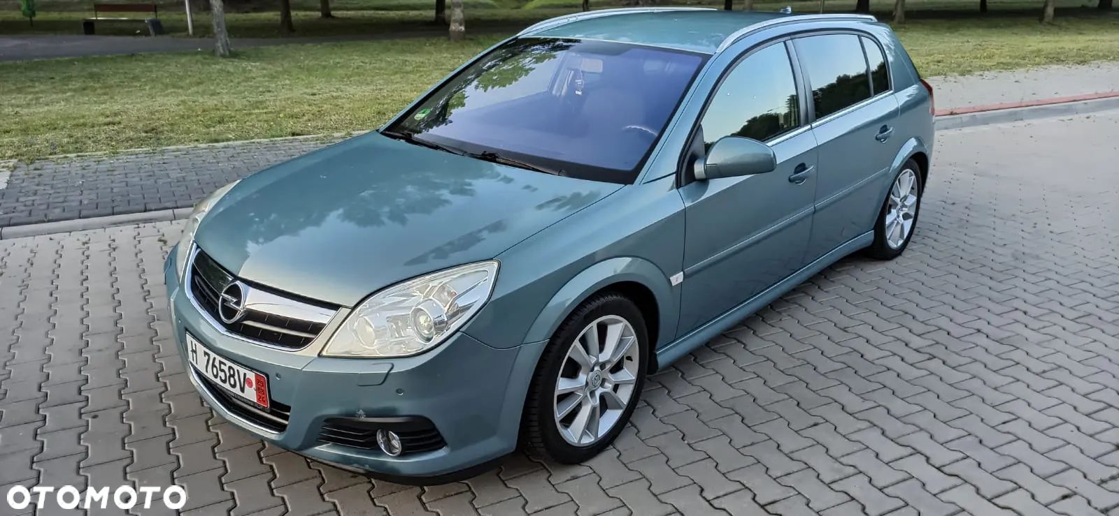 Opel Signum 2.2 Cosmo - 1