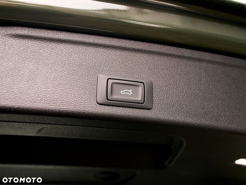 Audi A4 Allroad - 36