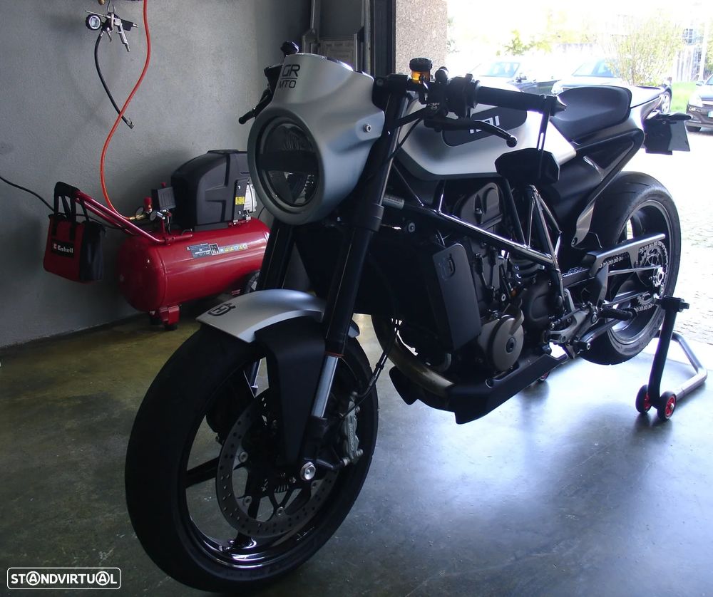 Husqvarna Vitpilen 701 - 12