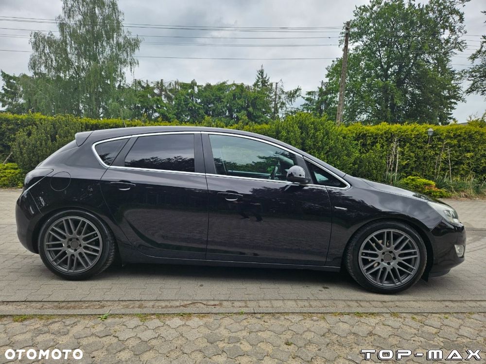 Opel Astra - 9