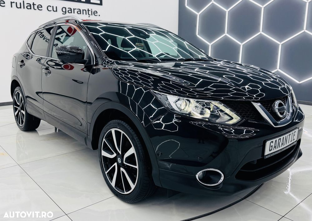 Nissan Qashqai 1.2 DIG-T Start/Stop Tekna - 2
