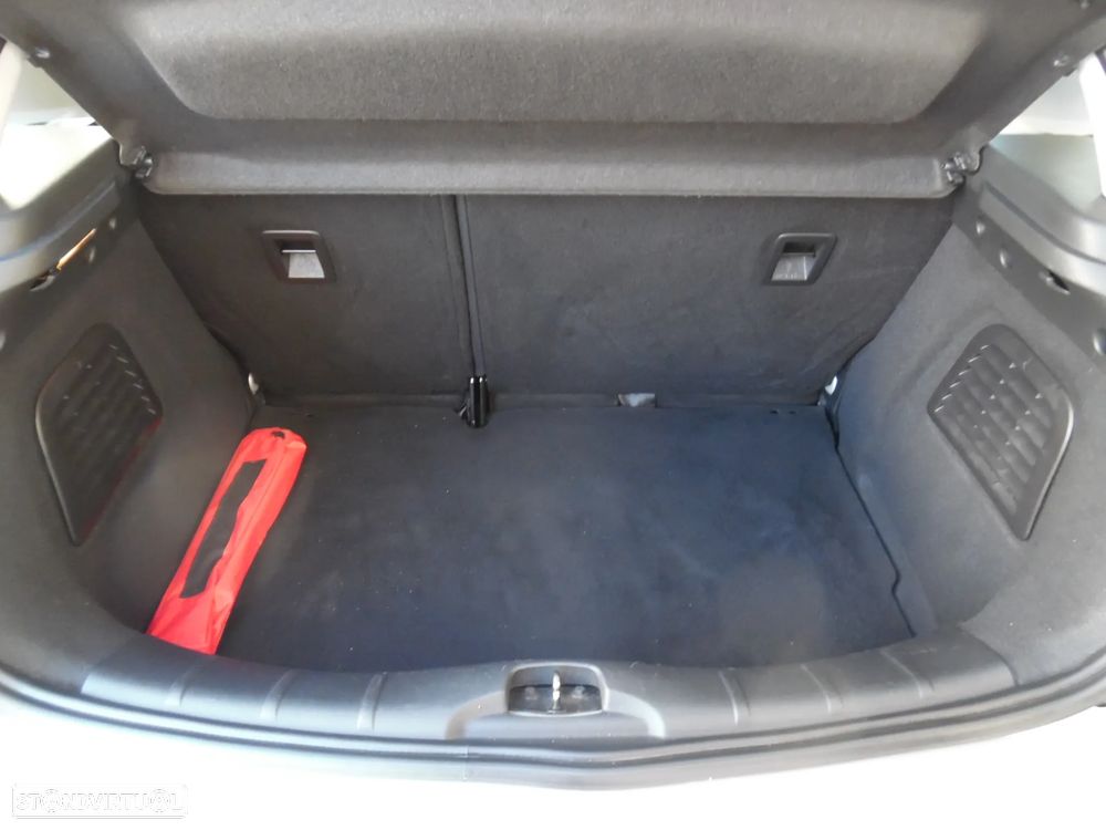 Citroën C3 HDi FAP Business Class - 32