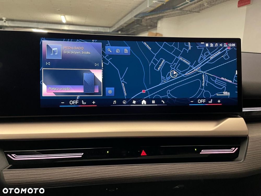 BMW Seria 5 520d xDrive mHEV M Sport - 23