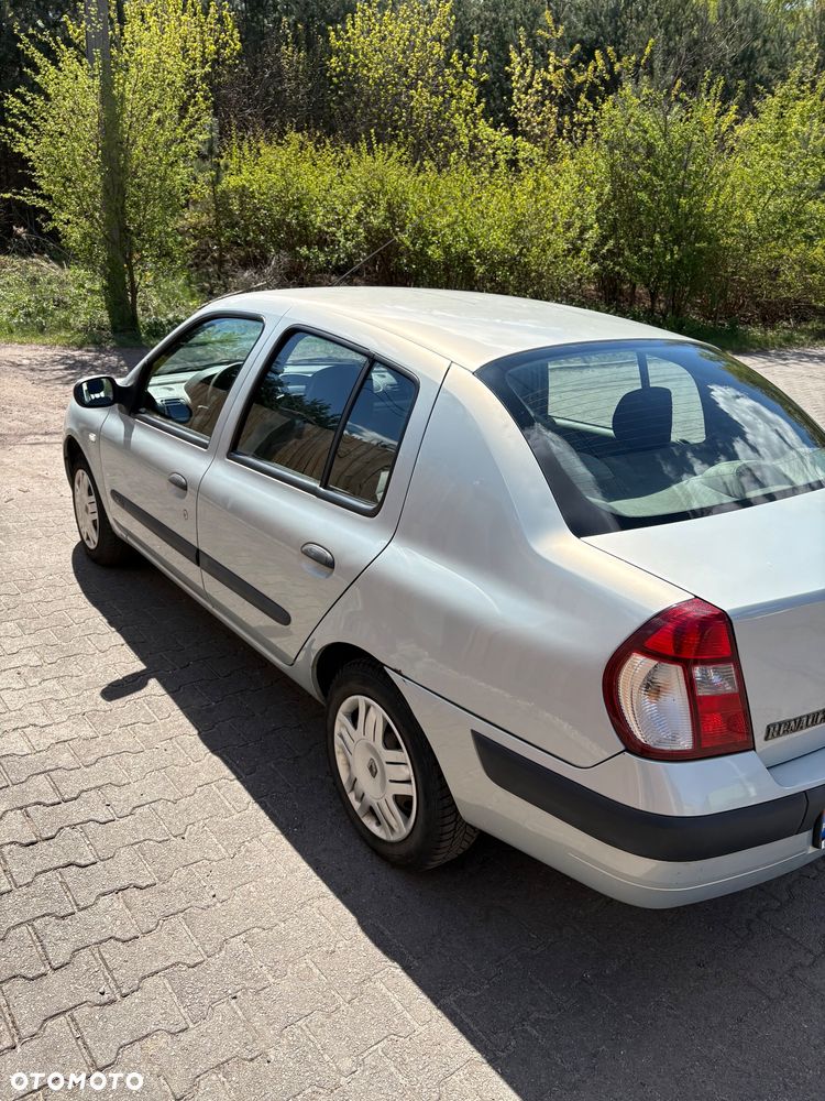 Renault Thalia 1.4 16V Expression - 9