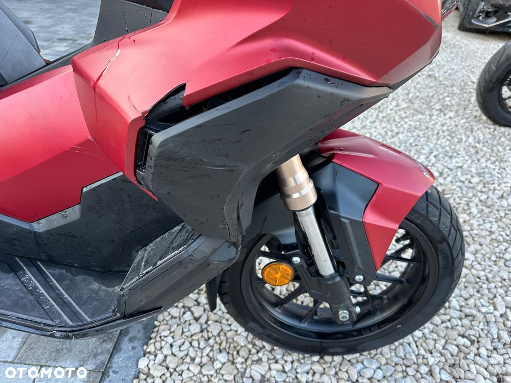 Honda ADV350 - 10