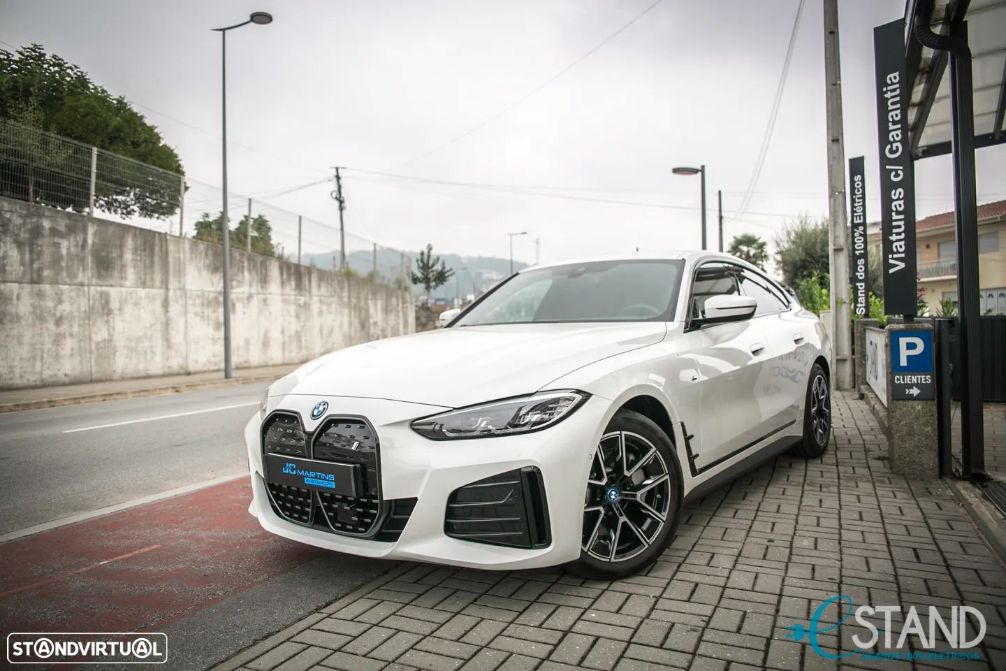 BMW i4 eDrive40 Pack Desportivo M - 1