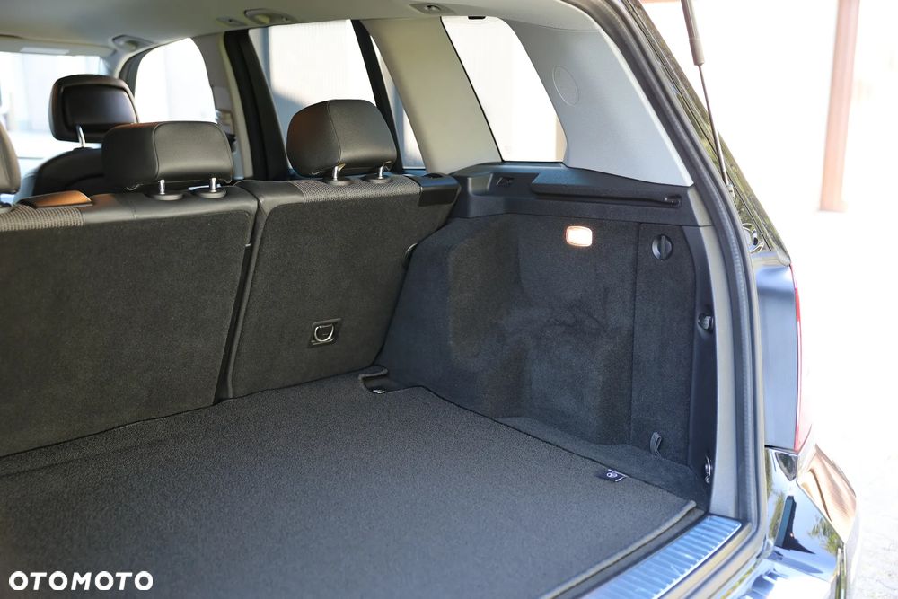 Mercedes-Benz GLK 300 4Matic 7G-TRONIC SPORT EDITION - 31