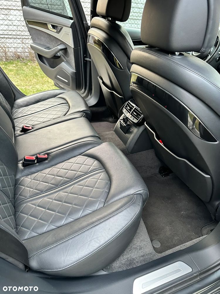 Audi A8 4.2 TDI clean diesel Quattro - 11