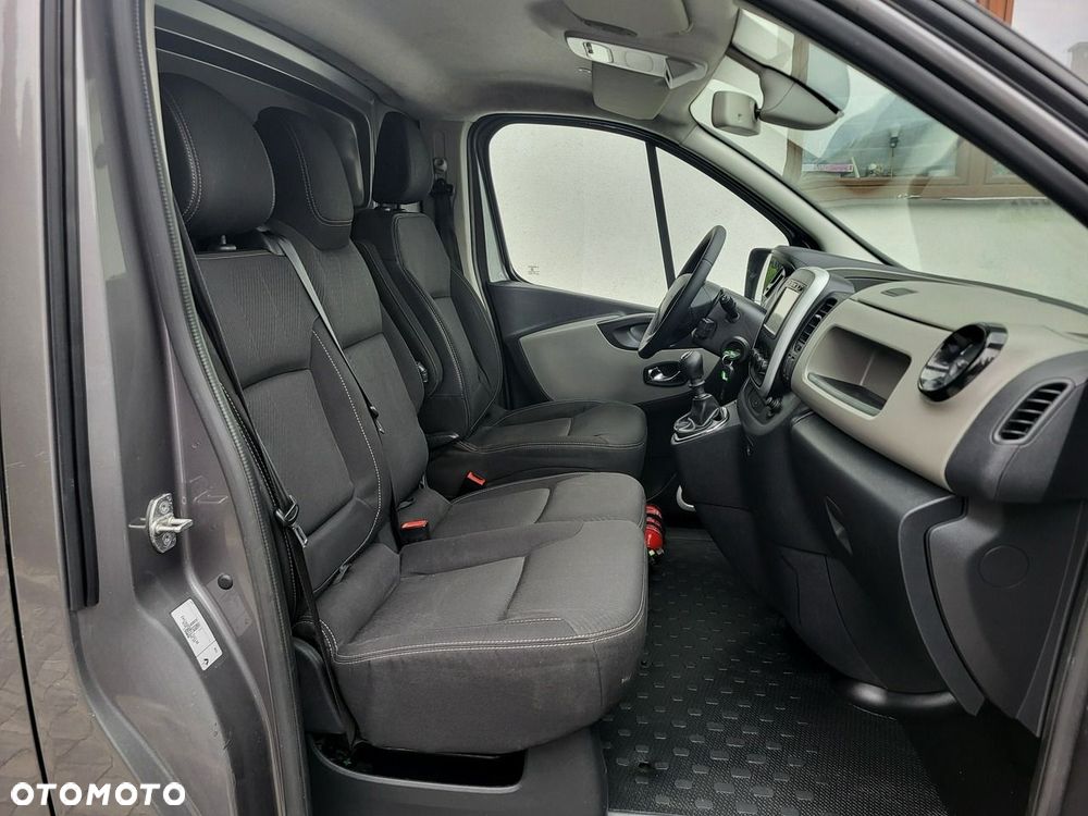 Renault Trafic - 11